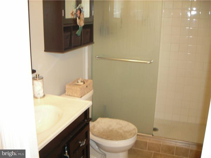 100 Cliffwood Road Philadelphia, PA 19115 - Photo 19 of 22