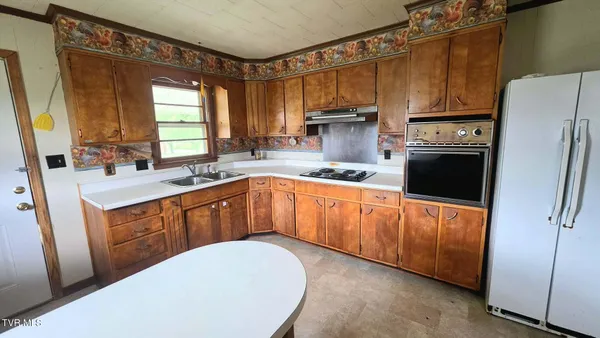 $160,000 | 2704 East 6th Street, Big Stone Gap, VA 24219