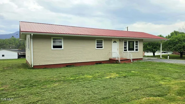 $160,000 | 2704 East 6th Street, Big Stone Gap, VA 24219