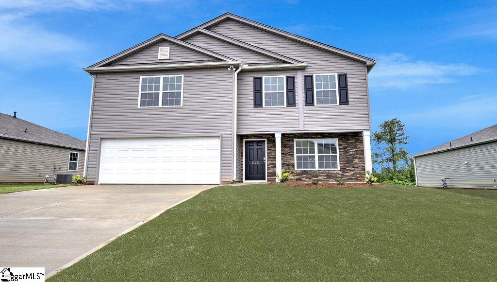 212 Hillendale Way Pelzer, SC 29669 - Photo 1 of 32