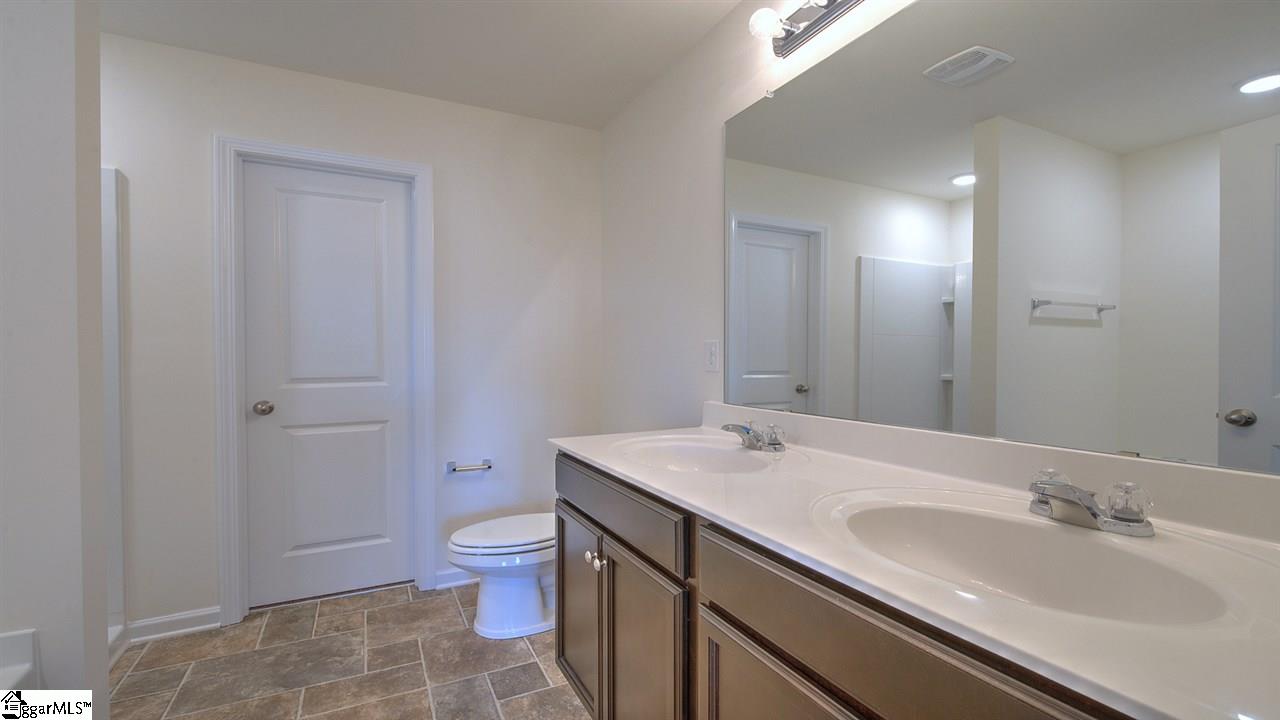 212 Hillendale Way Pelzer, SC 29669 - Photo 23 of 32