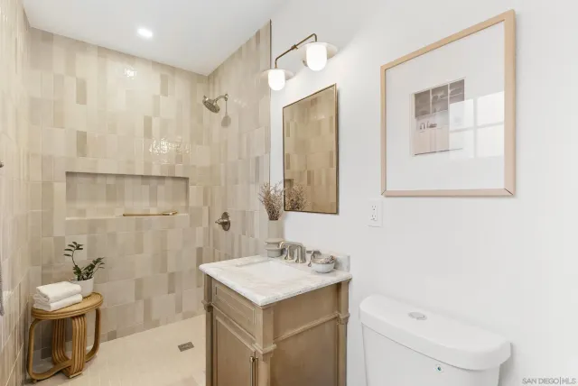 $939,000 | 4216 Posey Place, San Diego, CA 92105