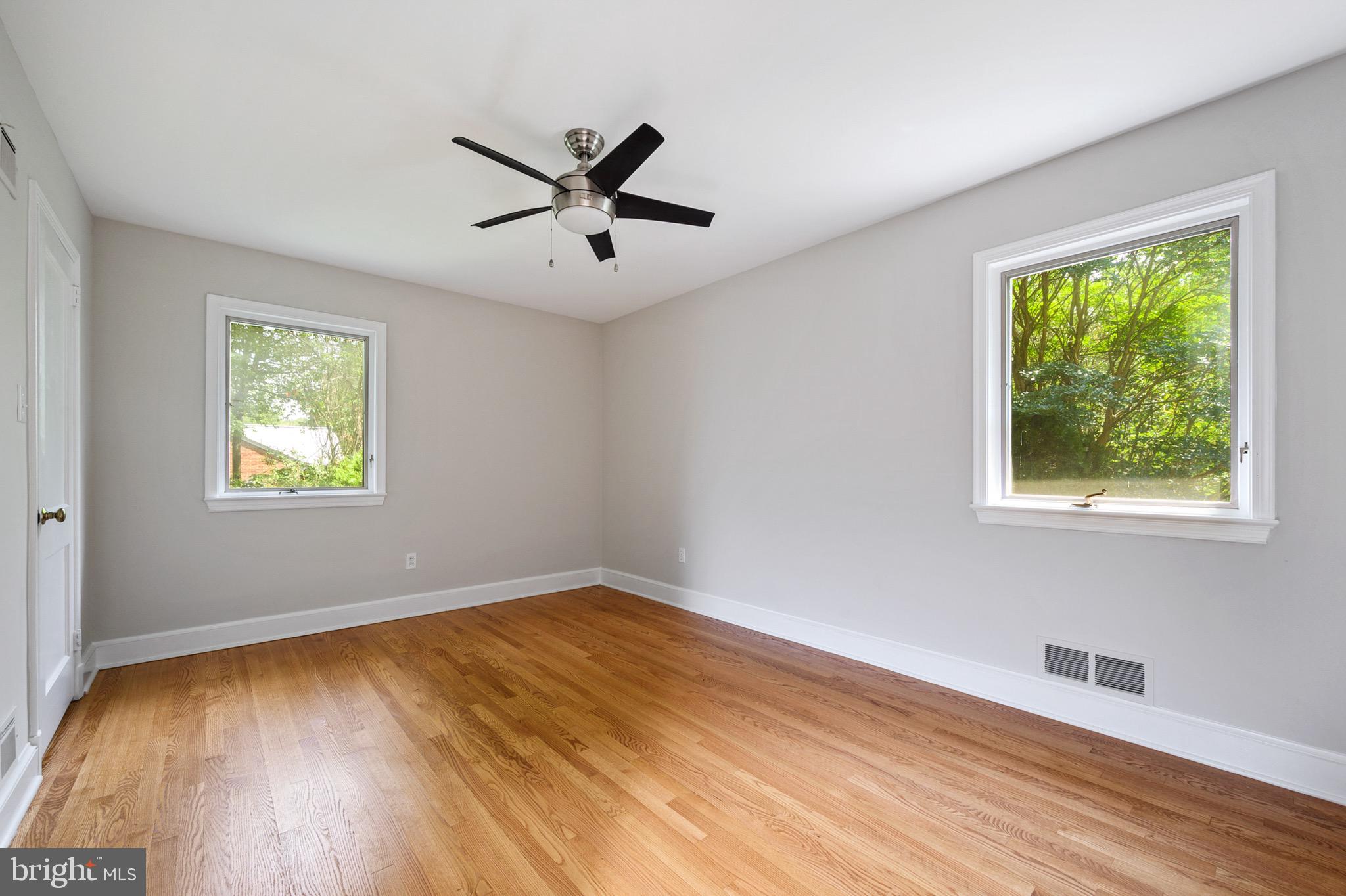 6431 Sleepy Ridge Road Falls Church, VA 22042 - Photo 33 of 63 Bedroom 2
