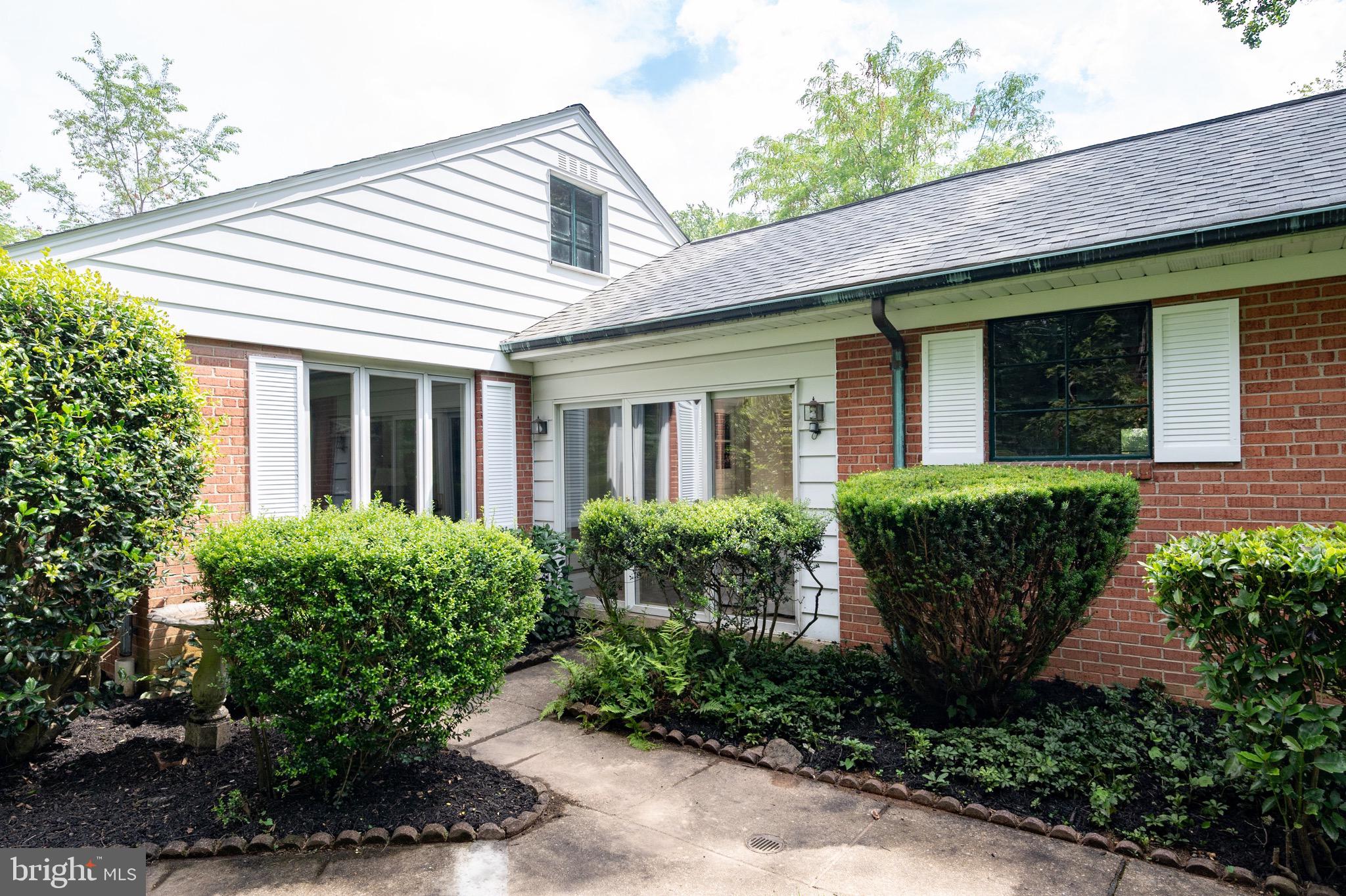 6431 Sleepy Ridge Road Falls Church, VA 22042 - Photo 49 of 63 Sunroom Entrance