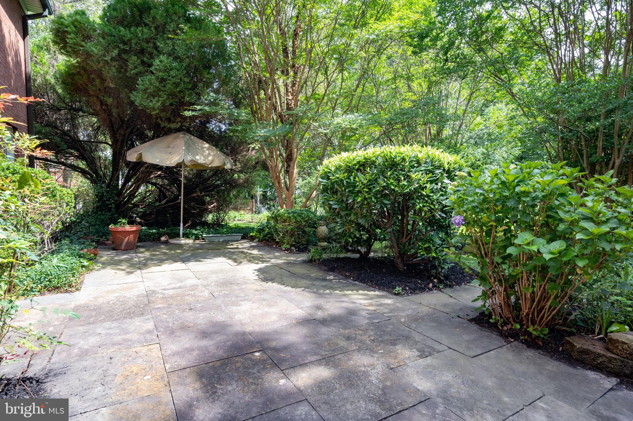 6431 Sleepy Ridge Road Falls Church, VA 22042 - Photo 54 of 63 Exterior Patio