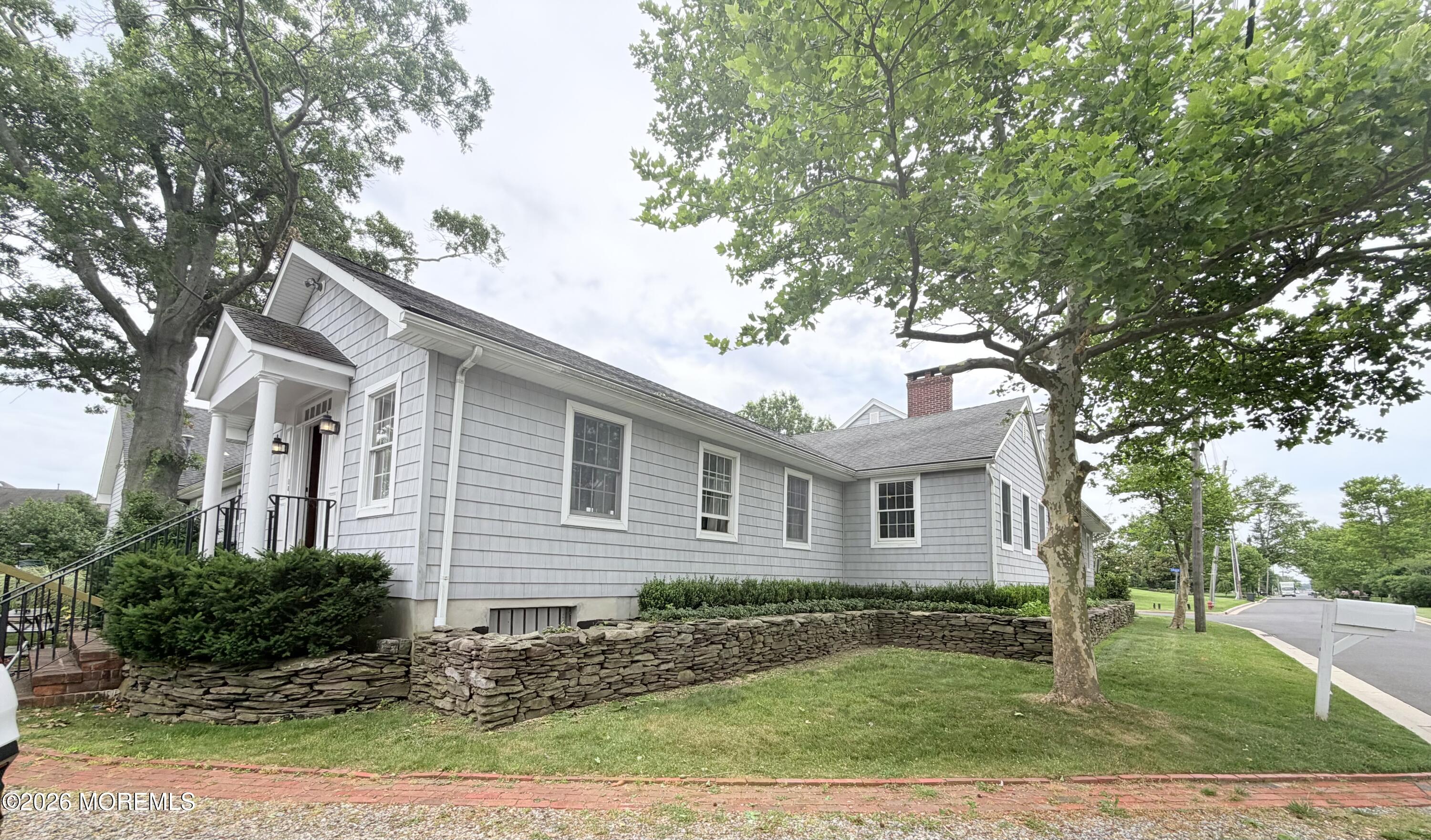 68 Goose Neck Point Road Oceanport, NJ 07757 - Photo 10 of 32 IMG_2791