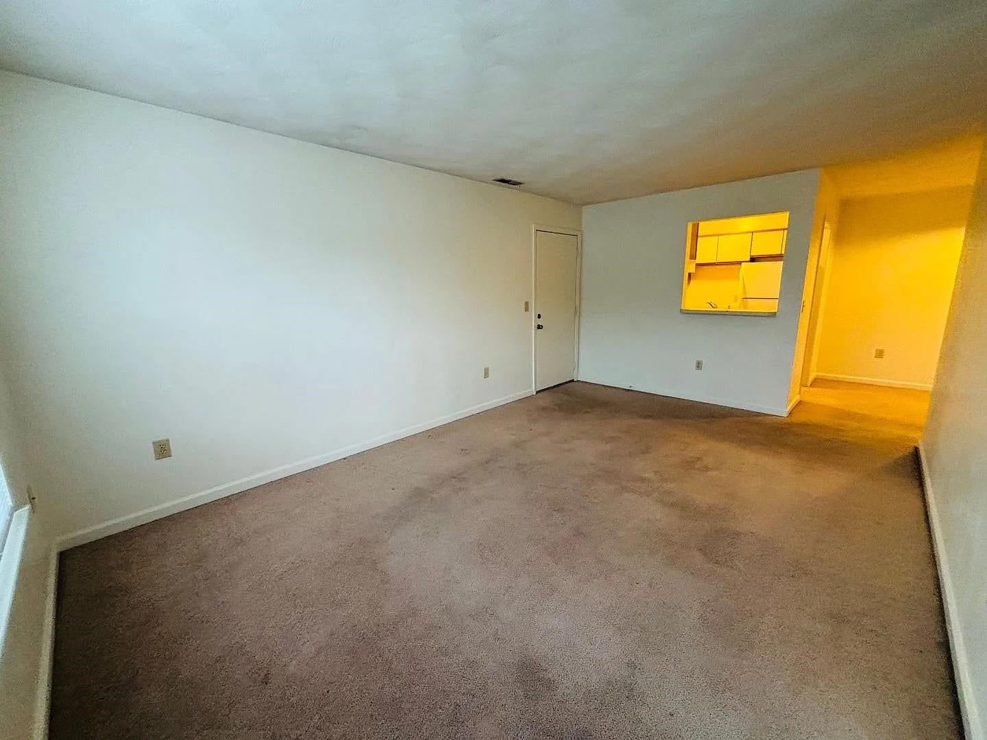 1110 Calhoun Street, Unit R Radford, VA 24141 - Photo 6 of 21 Gallery Image 6