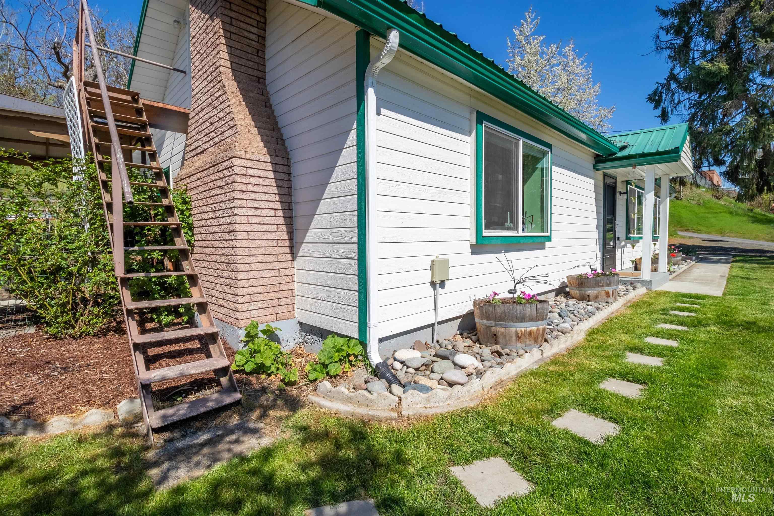 305 3rd Street Juliaetta, ID 83535 - Photo 32 of 50