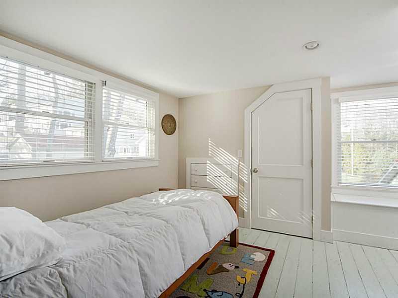 10 Sandy Cove Road Falmouth, ME 04105 - Photo 24 of 28 Bedroom.