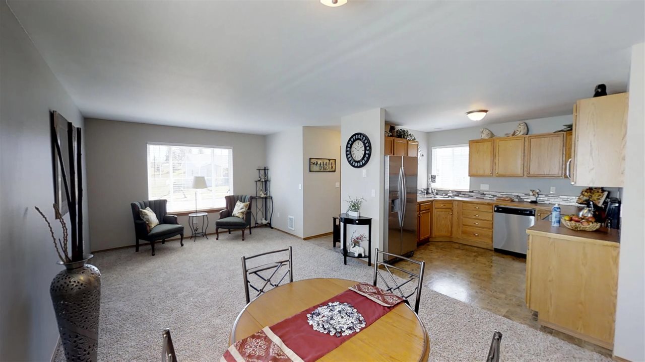 6514 Chumani Road Cheney, WA 99004 - Photo 4 of 19