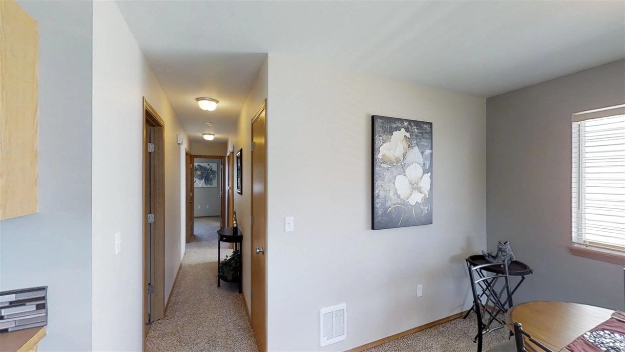 6514 Chumani Road Cheney, WA 99004 - Photo 9 of 19