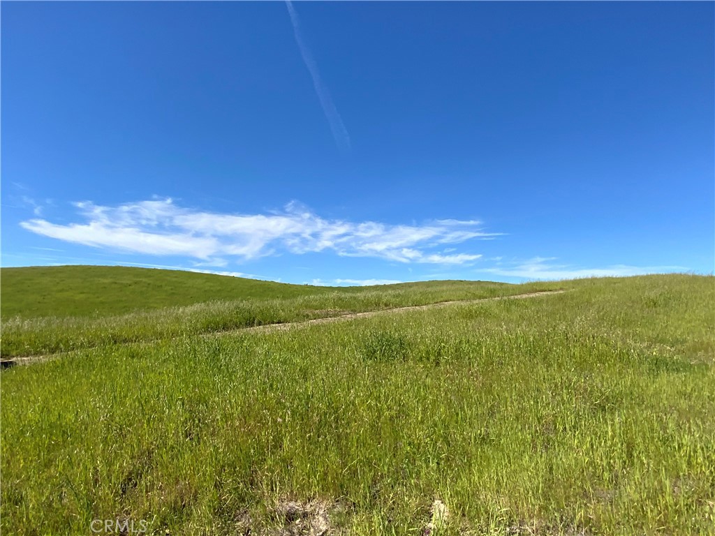 77599 Lowes Canyon Road San Miguel, CA 93451 - Photo 5 of 66 a view of an ocean