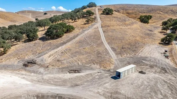 $875,000 | 77599 Lowes Canyon Road, San Miguel, CA 93451