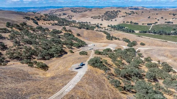 $875,000 | 77599 Lowes Canyon Road, San Miguel, CA 93451