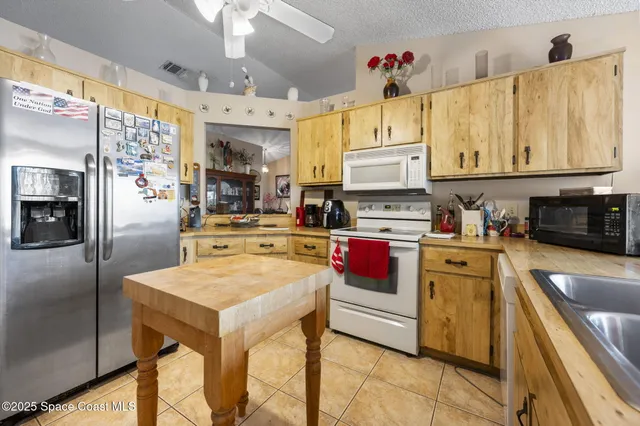 $499,999 | 225 Chalet Avenue, Indialantic, FL 32903