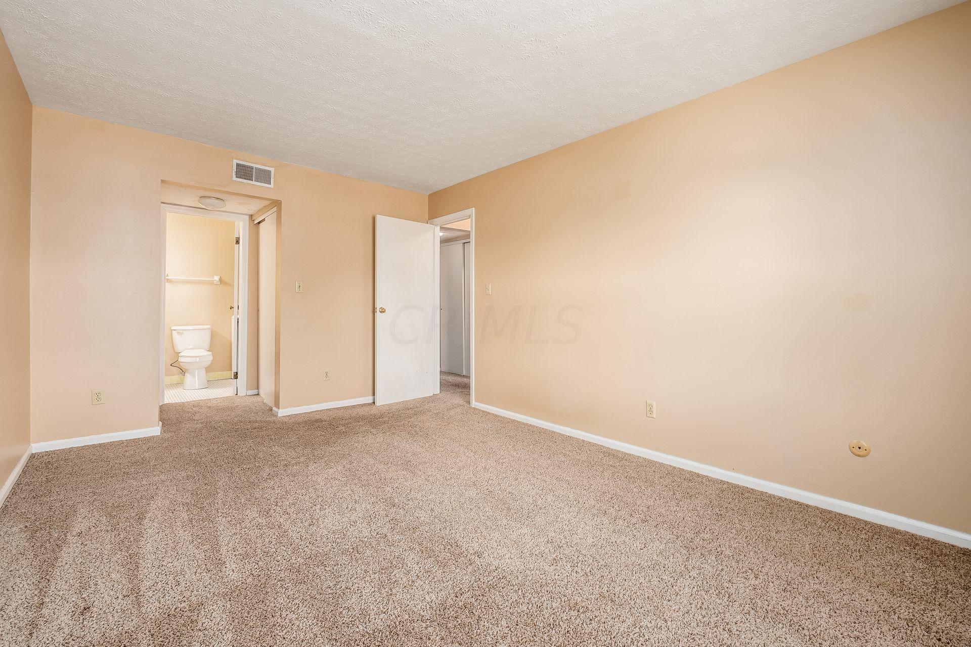 5357 Portland Street, Unit 301 Columbus, OH 43235 - Photo 12 of 21