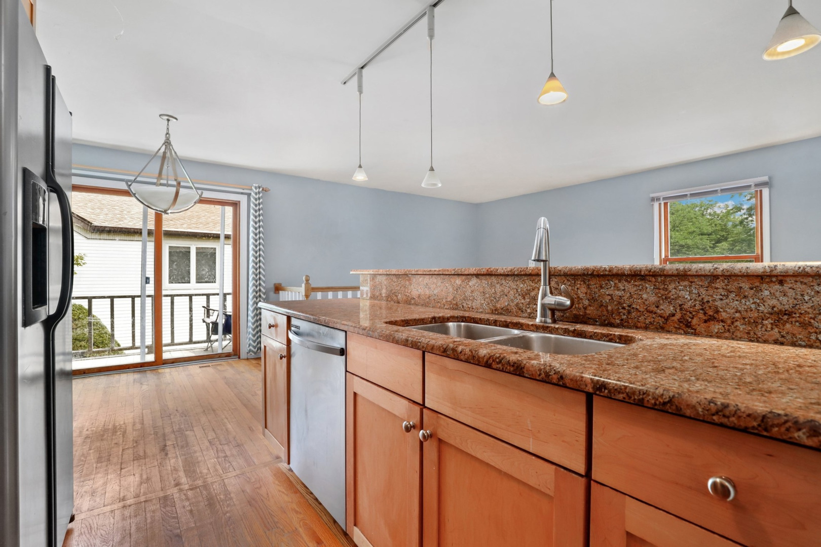 308 Inverrary Lane Deerfield, IL 60015 - Photo 6 of 17 Gallery Image 6