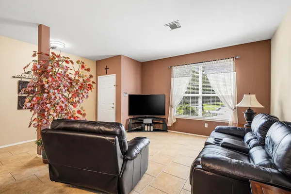 $336,500 | 981 Doire Drive, Conroe, TX 77301