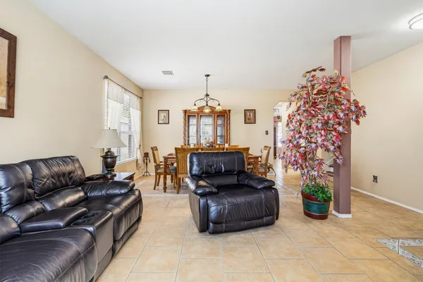 $336,500 | 981 Doire Drive, Conroe, TX 77301
