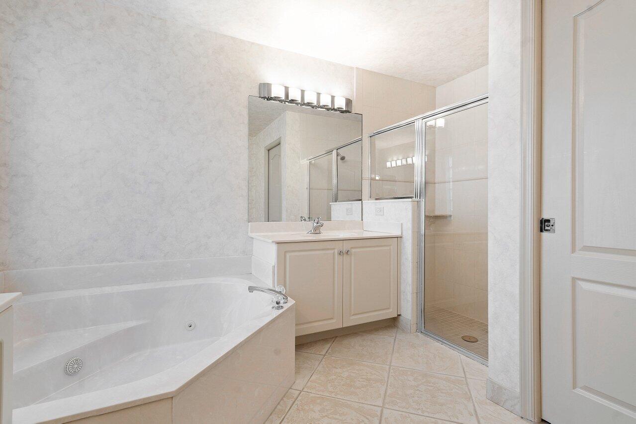 18045 Rhumba Way Boca Raton, FL 33496 - Photo 23 of 52 023-18045RhumbaWay-BocaRaton-FL-33496-SM