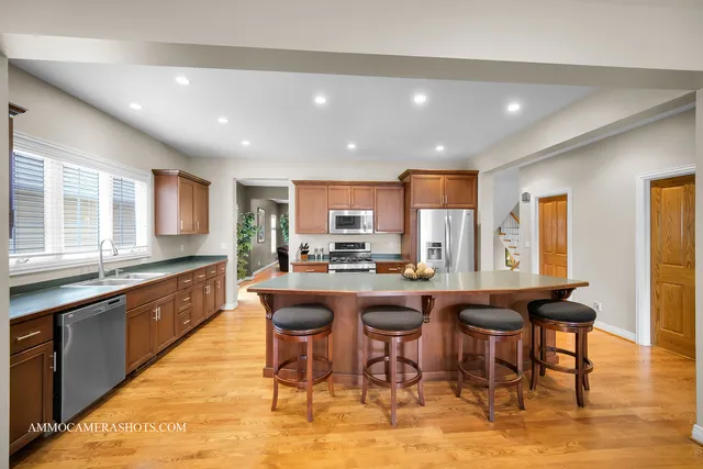 $475,000 | 740 Manor Hill Place, Sugar Grove, IL 60554