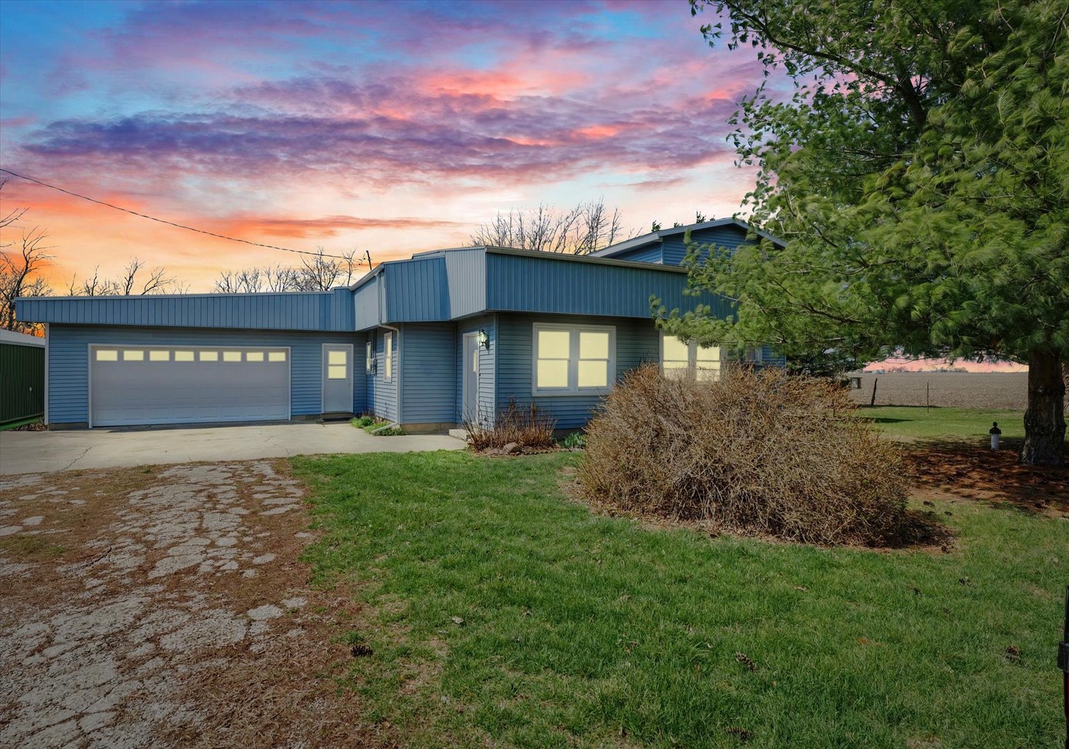 3055 County Road 1200 East Rantoul, IL 61866 - Photo 2 of 55