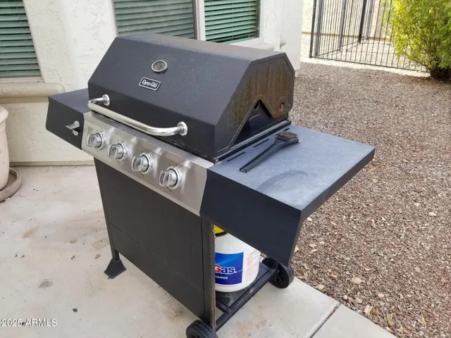 $3,500 | 26824 West Potter Drive, Buckeye, AZ 85396