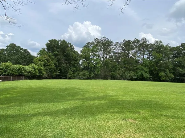 $165,000 | 63070 Oak Street, Roseland, LA 70456