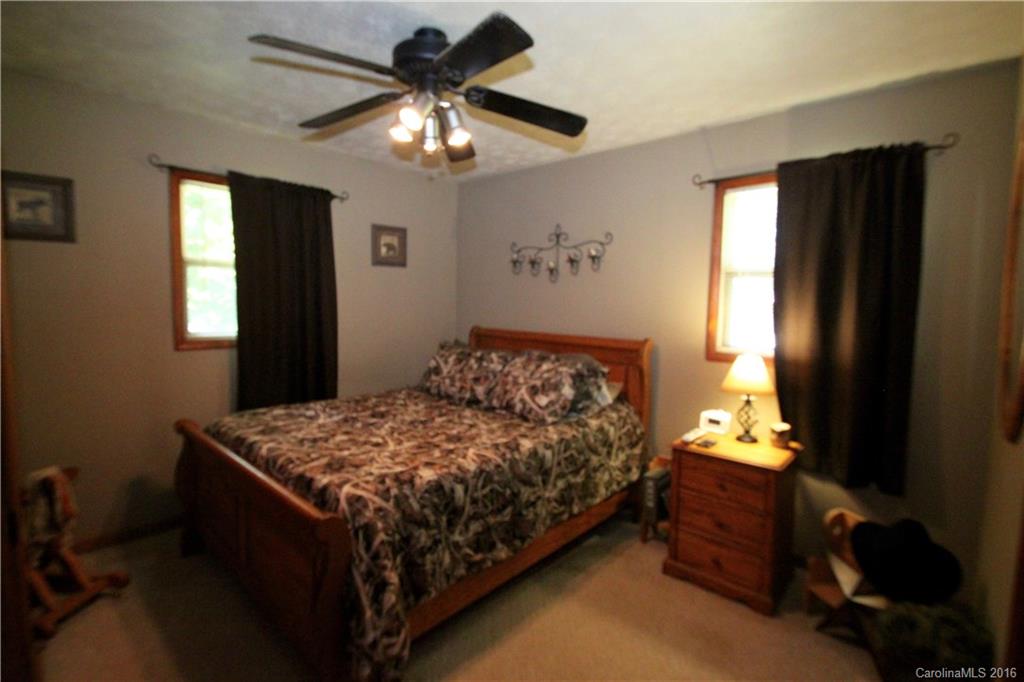 181 Davis Cove Road, Unit 18 Waynesville, NC 28786 - Photo 11 of 17 Gallery Image 11
