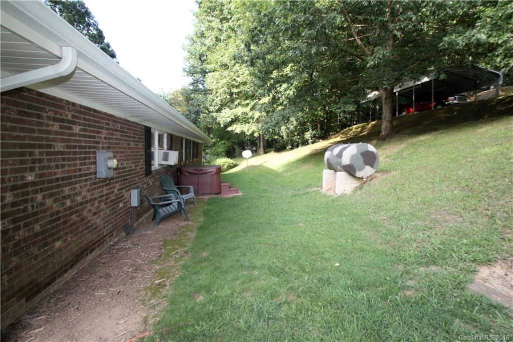 181 Davis Cove Road, Unit 18 Waynesville, NC 28786 - Photo 15 of 17 Gallery Image 15