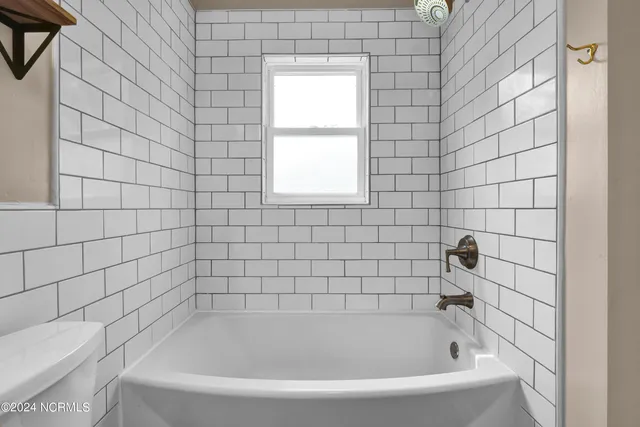 $1,900 | 1126 Old Folkstone Road, Sneads Ferry, NC 28460