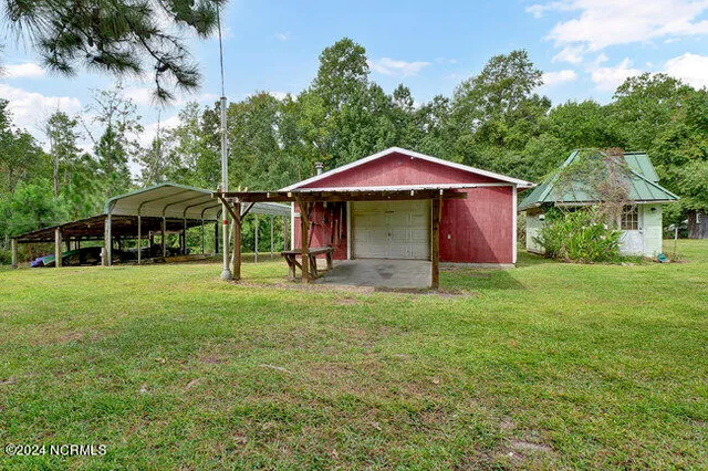 $1,900 | 1126 Old Folkstone Road, Sneads Ferry, NC 28460