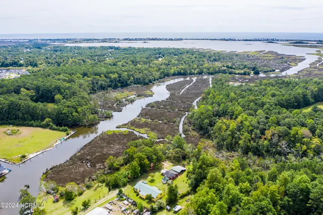 $1,900 | 1126 Old Folkstone Road, Sneads Ferry, NC 28460
