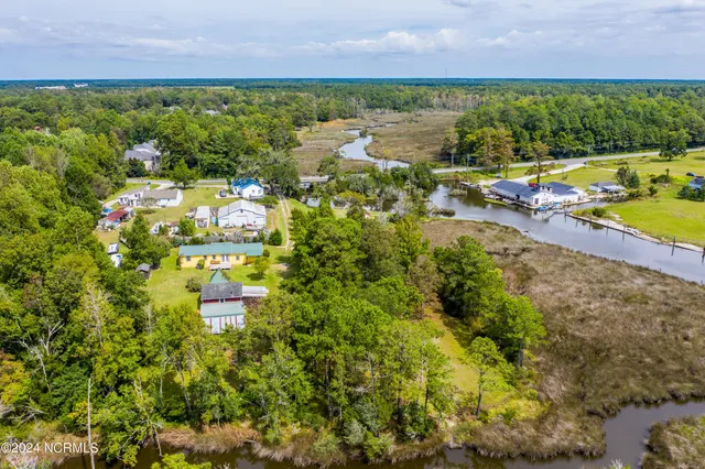 $1,900 | 1126 Old Folkstone Road, Sneads Ferry, NC 28460