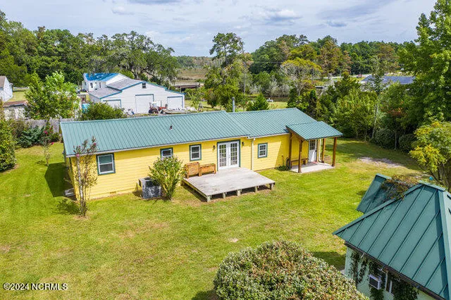 $1,900 | 1126 Old Folkstone Road, Sneads Ferry, NC 28460