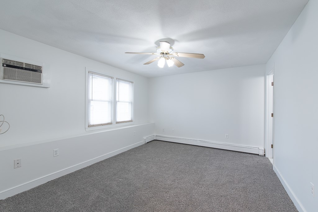 555 Diamond Hill Road, Unit 104 Woonsocket, RI 02895 - Photo 11 of 20