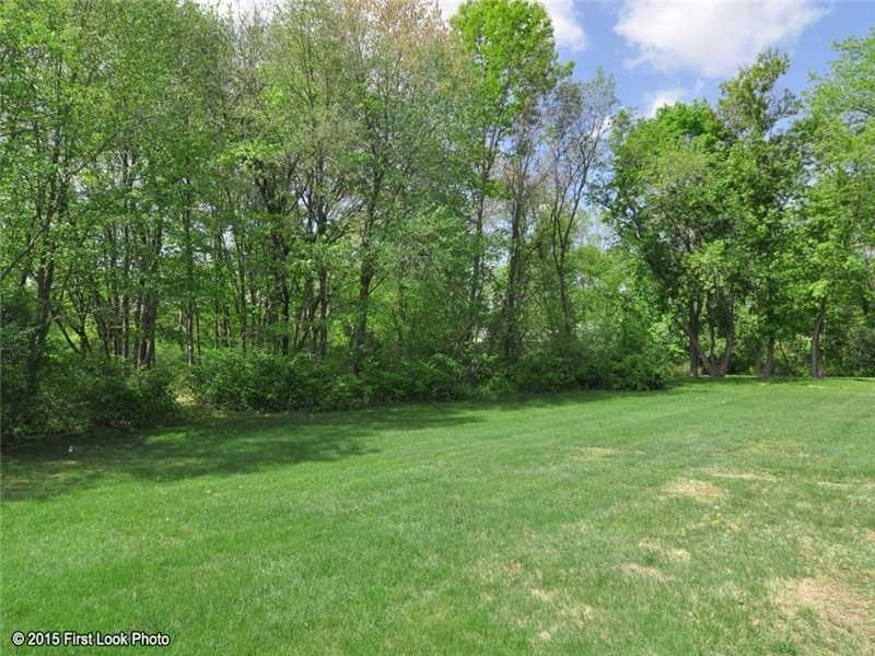 555 Diamond Hill Road, Unit 104 Woonsocket, RI 02895 - Photo 18 of 20