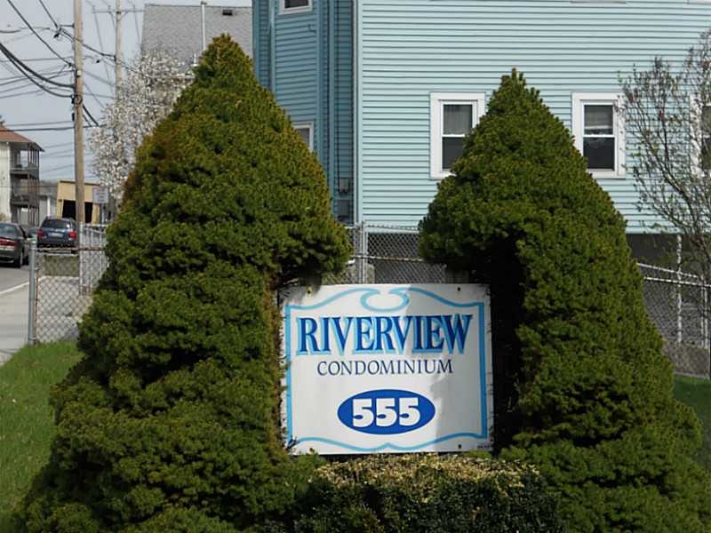 555 Diamond Hill Road, Unit 104 Woonsocket, RI 02895 - Photo 2 of 20