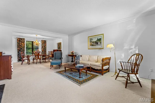 $250,000 | 5 Ginger Lake Drive West, Glen Carbon, IL 62034