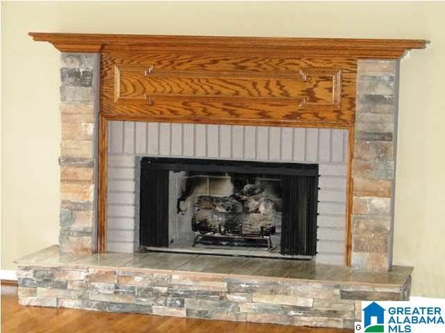 1249 4th Way Pleasant Grove, AL 35127 - Photo 3 of 29