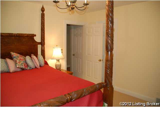 209 Sequoya Road Louisville, KY 40207 - Photo 19 of 36 Additional Photo