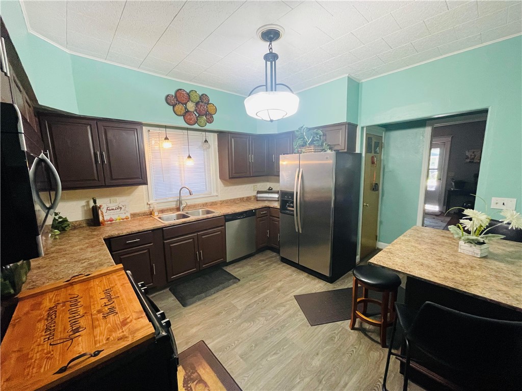 334 Selye Terrace Rochester, NY 14613 - Photo 15 of 18