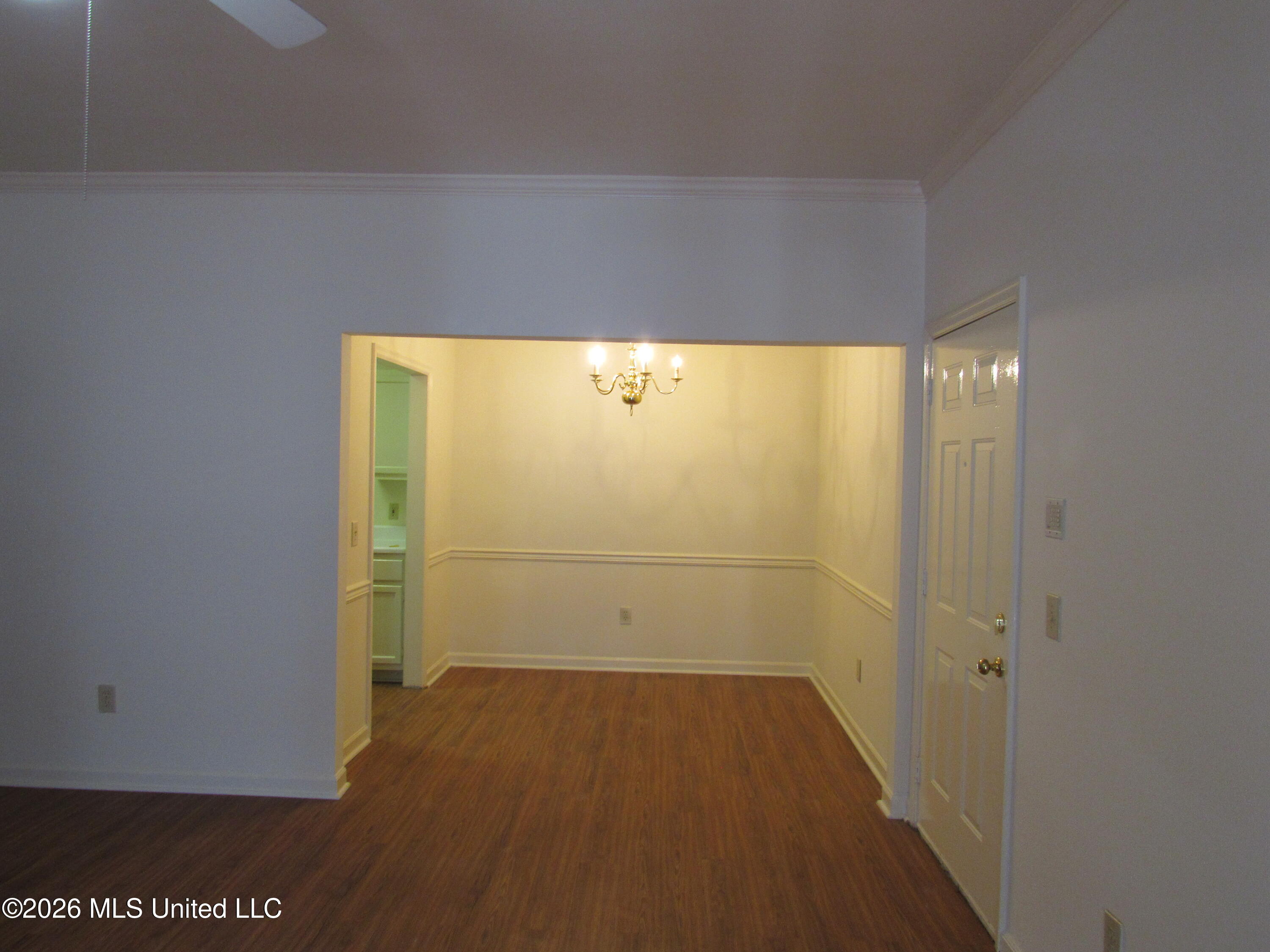 907 Morningside Street, Unit B5 Jackson, MS 39202 - Photo 10 of 15 AD855A02-D246-410A-9E2A-D748D31240C5