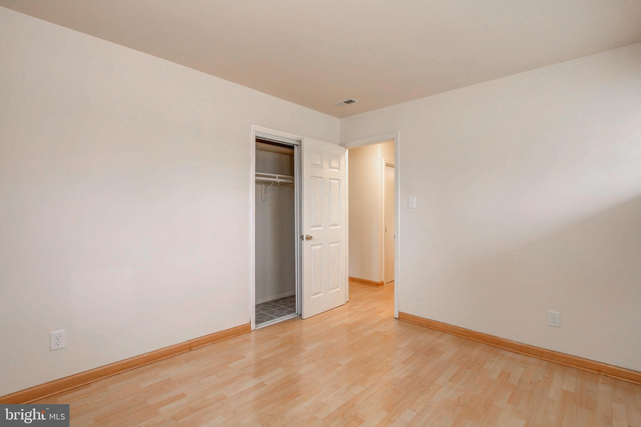 6207 Julian Street Springfield, VA 22150 - Photo 17 of 27 Bedroom