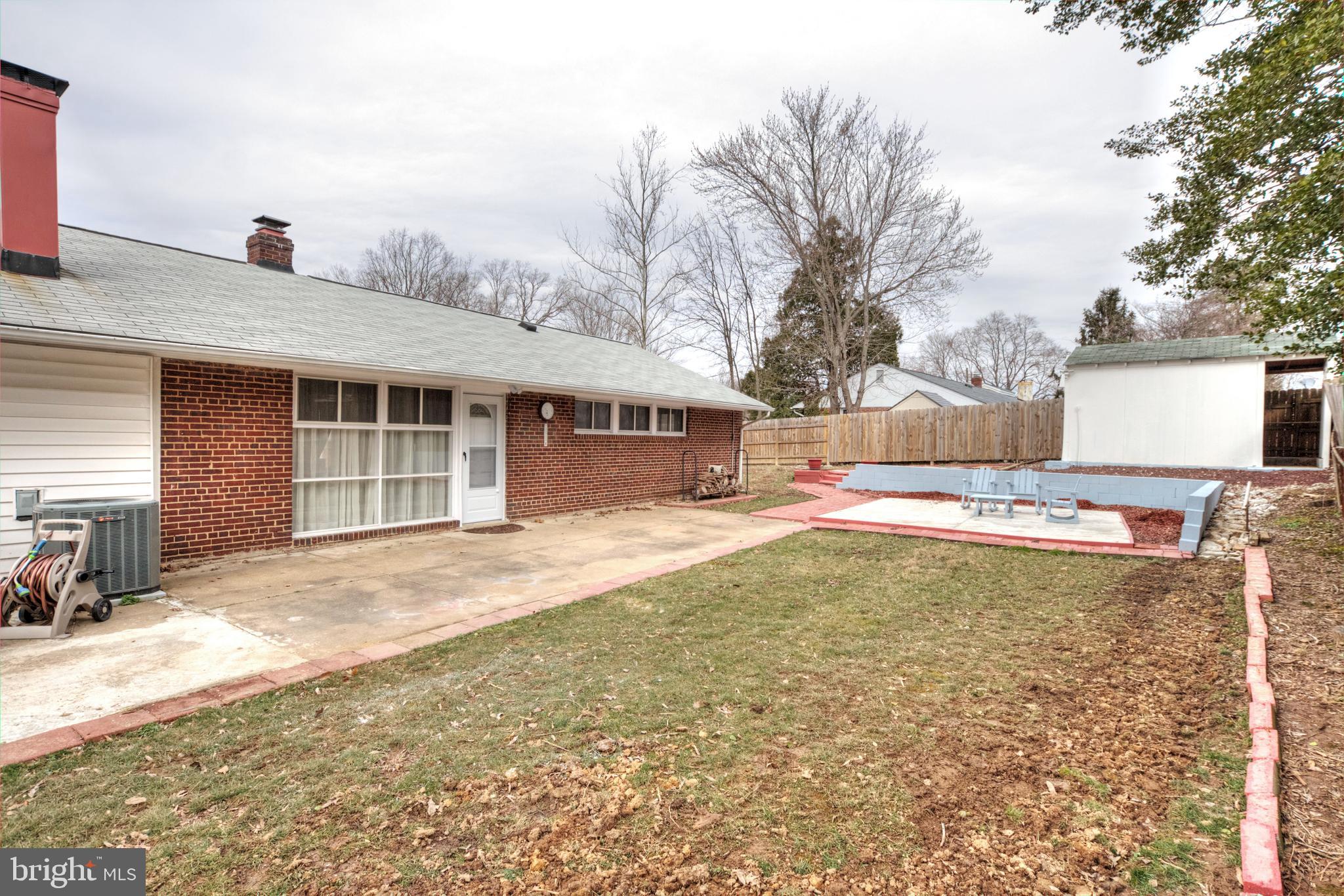 6207 Julian Street Springfield, VA 22150 - Photo 23 of 27 Exterior