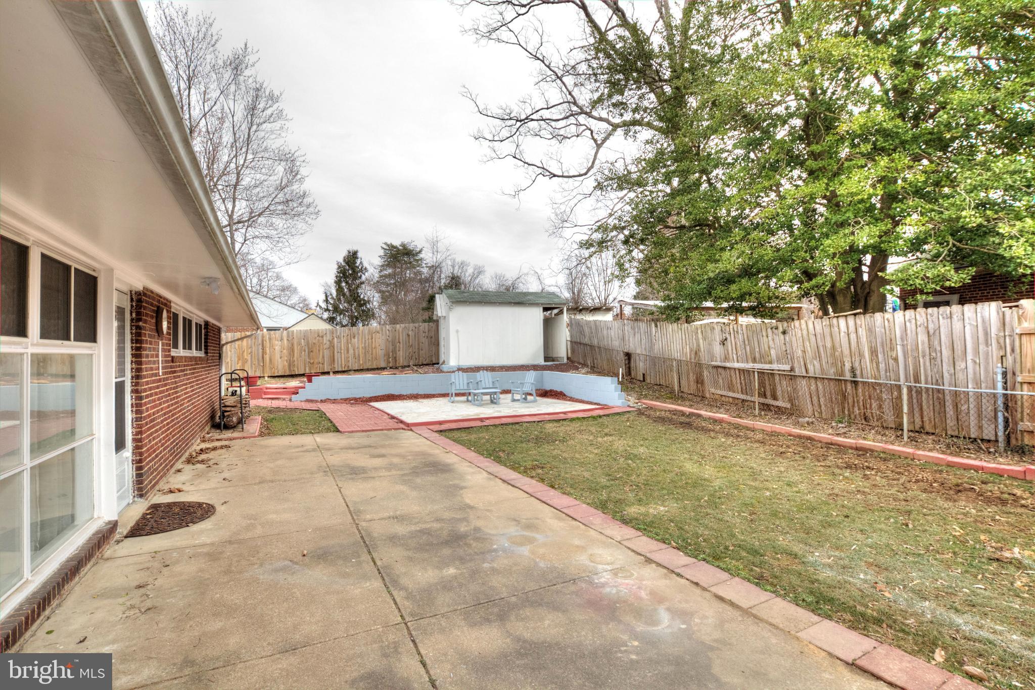 6207 Julian Street Springfield, VA 22150 - Photo 24 of 27 Exterior