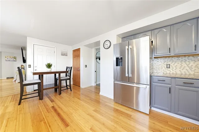 $369,900 | 89 Park Ln Circle, Lockport City, NY 14094