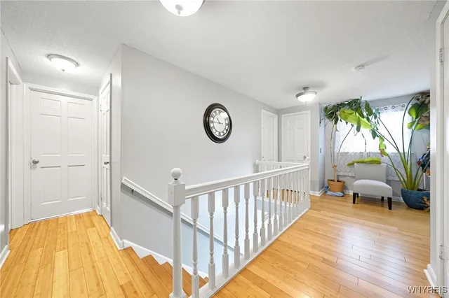 $369,900 | 89 Park Ln Circle, Lockport City, NY 14094