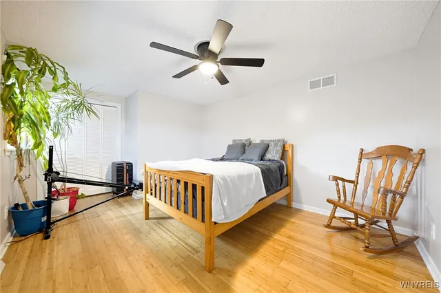 $369,900 | 89 Park Ln Circle, Lockport City, NY 14094