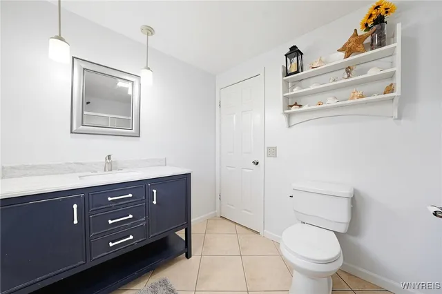 $369,900 | 89 Park Ln Circle, Lockport City, NY 14094